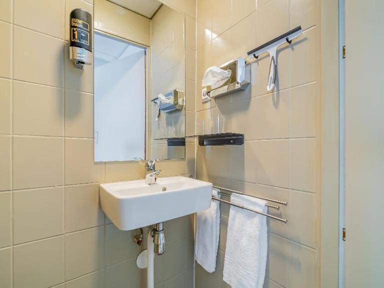 Strandhotel Вемелдинге Екстериор снимка